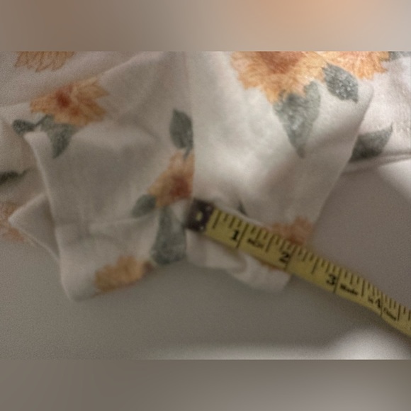 NWT Versona XL You are my sunshine Shorts Flowers - Picture 9 of 9